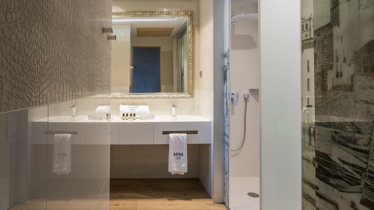 Hotell Mim & 4*