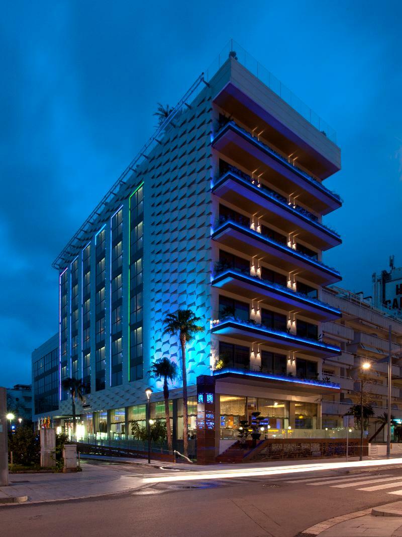 Hotell Mim & 4*
